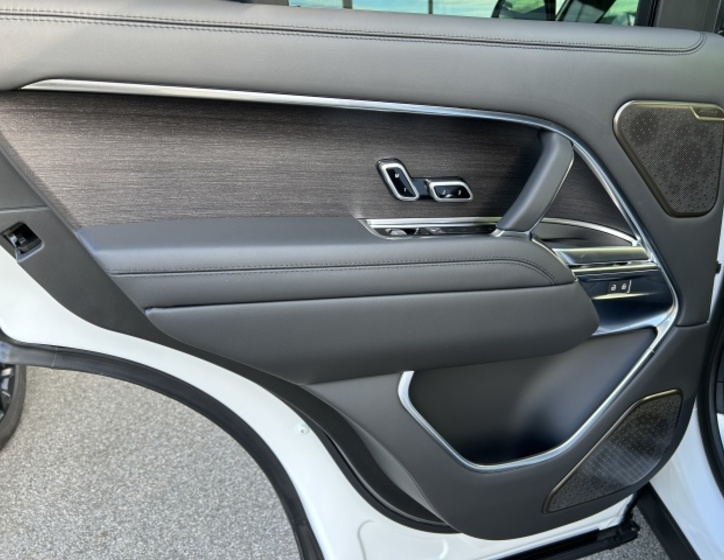 Land Rover Range Rover 13