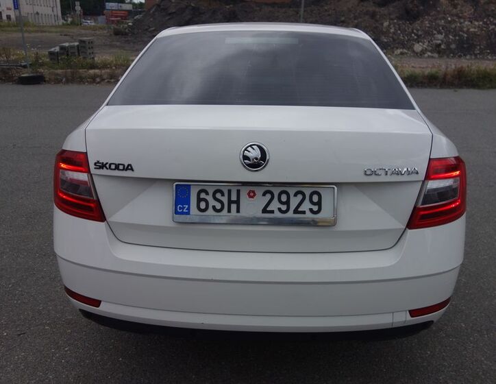 Škoda Octavia 9