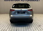 Lexus NX 300h 12