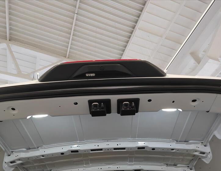 Ford Transit 18