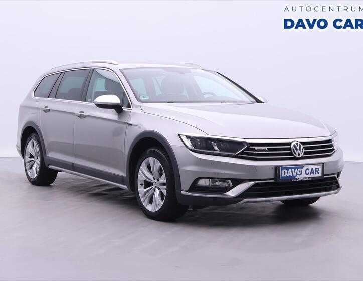 Volkswagen Passat 1