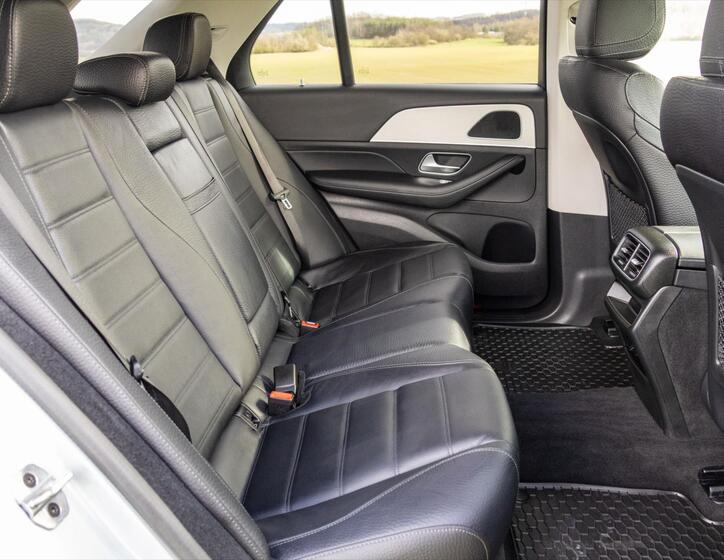 Mercedes-Benz GLE 17