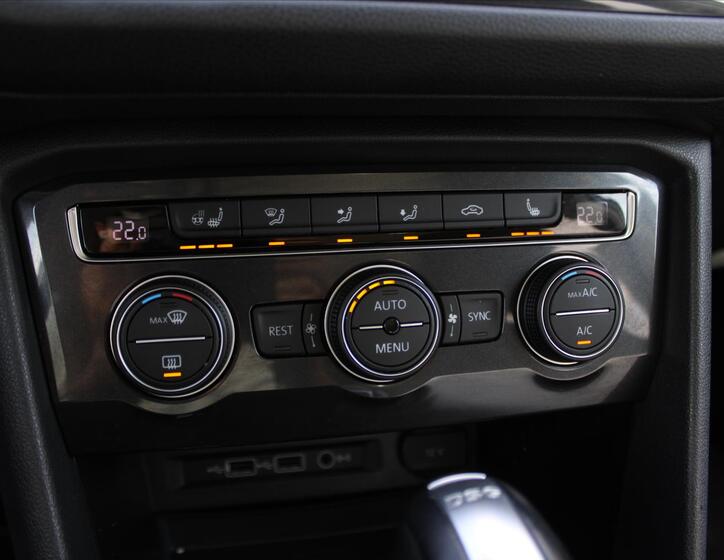 Volkswagen Tiguan 22