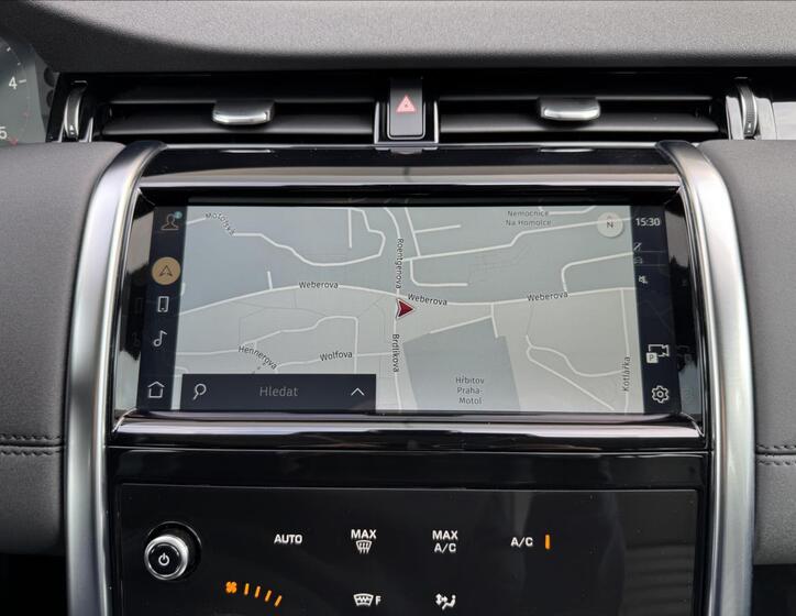 Land Rover Discovery Sport 24