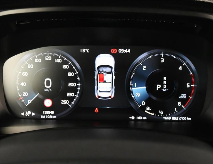 Volvo XC40 13