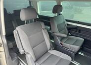 Volkswagen Multivan 16