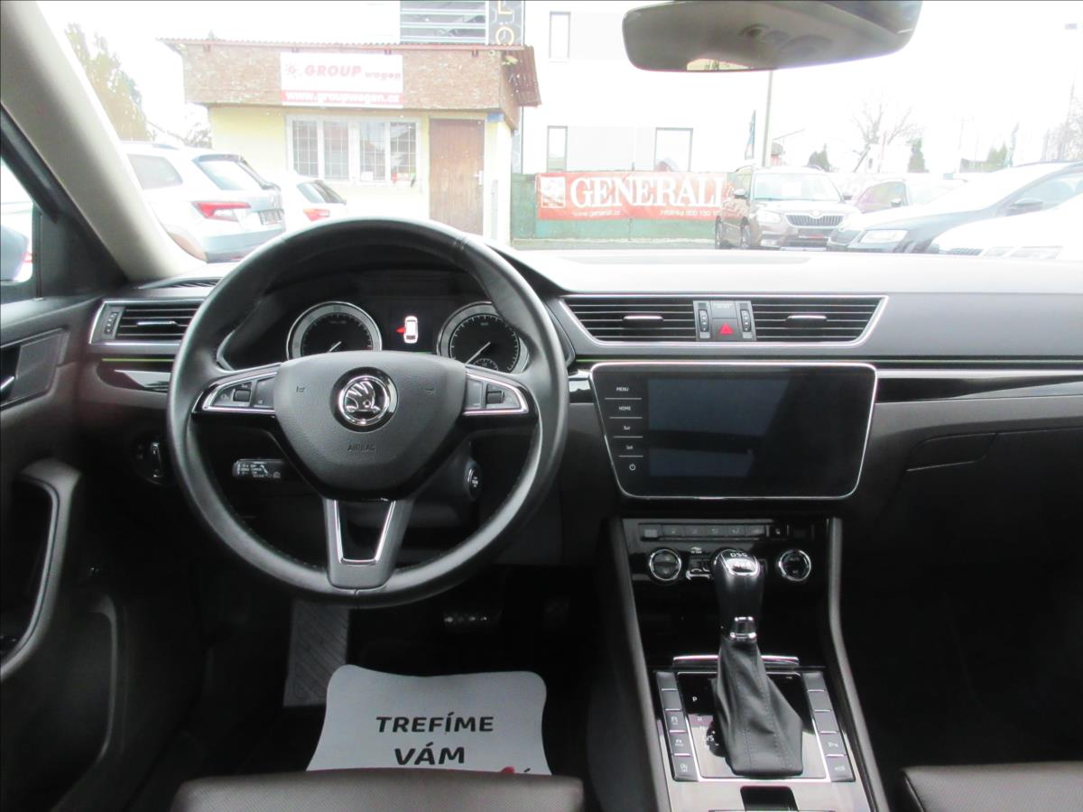 Škoda Superb