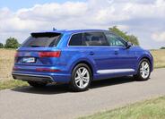 Audi SQ7 7