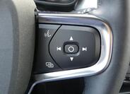 Volvo XC40 12