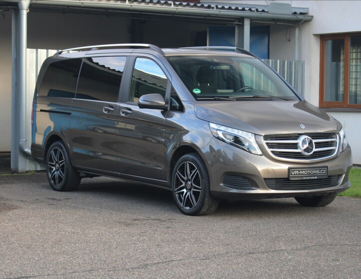 Mercedes-Benz Třídy V 1