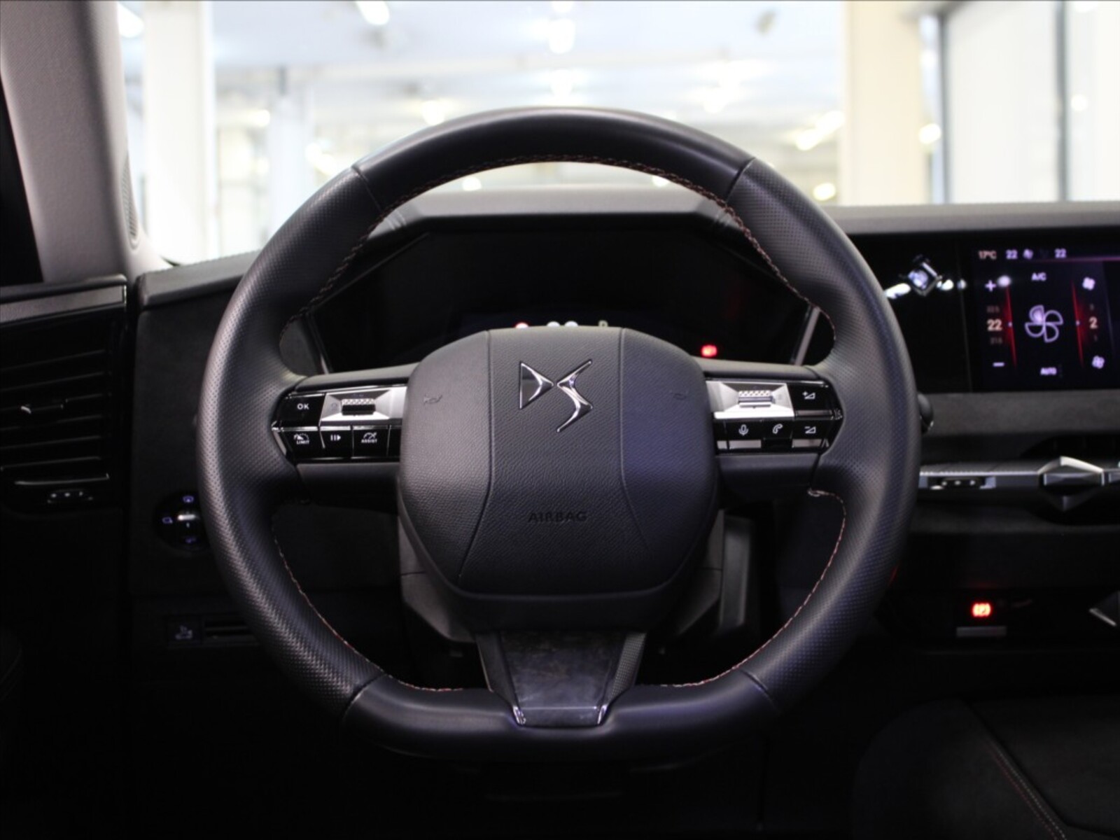 DS Automobiles DS4 9