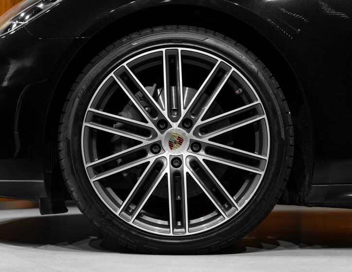 Porsche Panamera 3