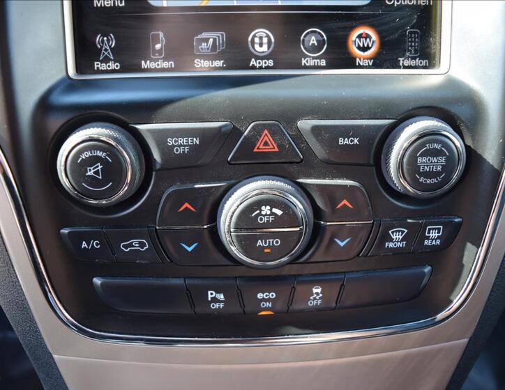 Jeep Grand Cherokee 41