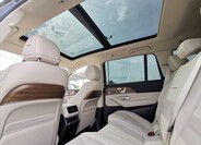 Mercedes-Benz GLS 29