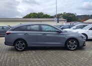 Hyundai i30 4