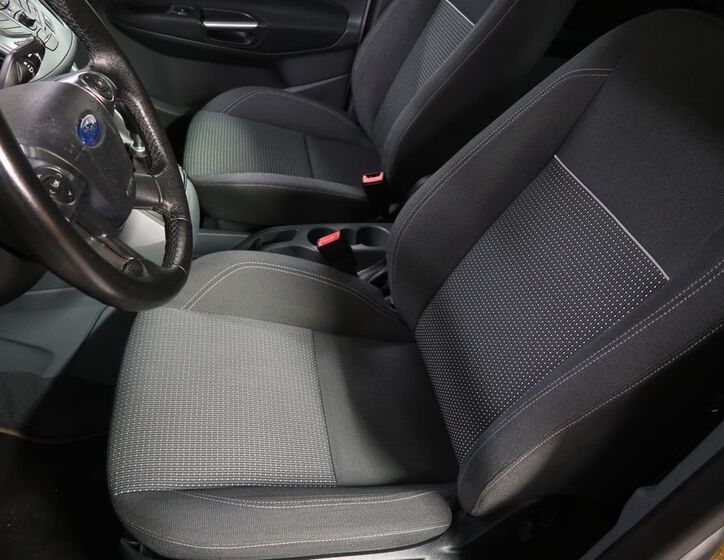 Ford C-MAX 9