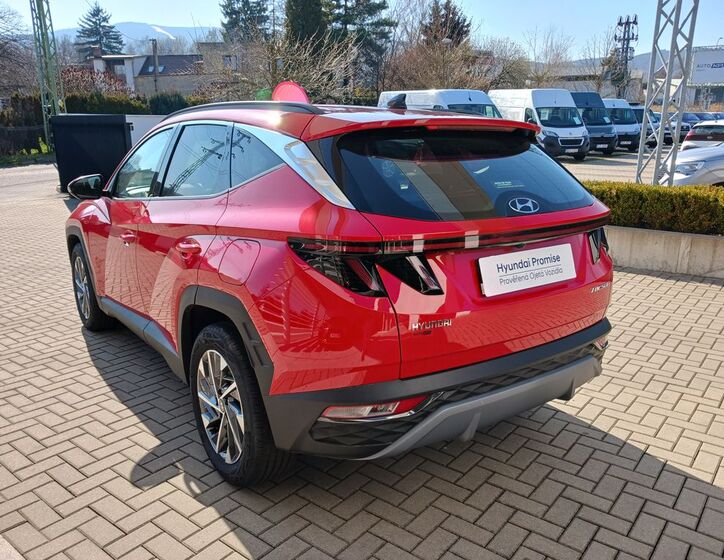 Hyundai Tucson 4