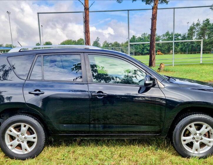 Toyota RAV4 7