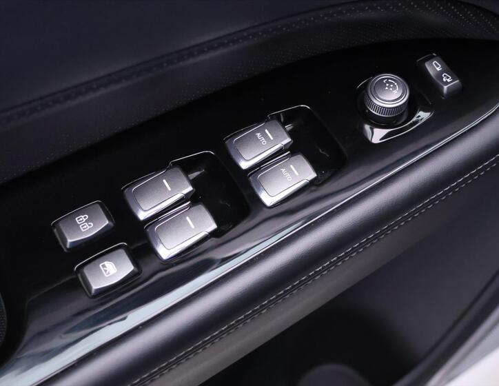 SsangYong Rexton 18