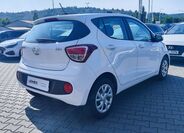 Hyundai i10 5