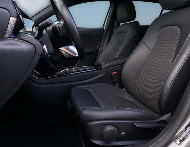 Mercedes-Benz Třídy A 10