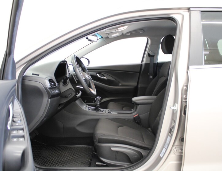 Hyundai i30 6