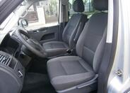 Volkswagen Multivan 12