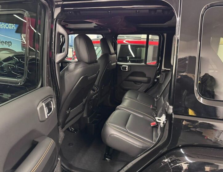 Jeep Wrangler 15