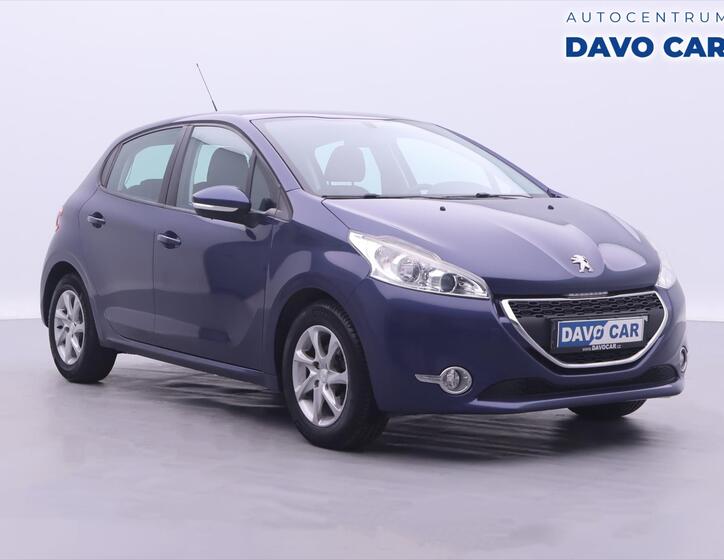 Peugeot 208 1