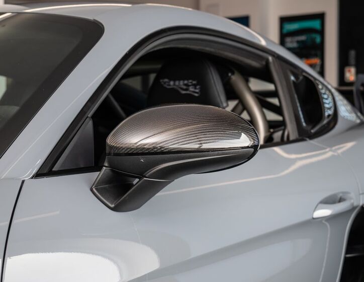 Porsche Cayman 28