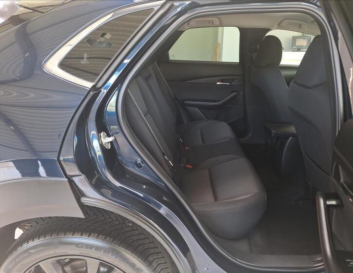 Mazda CX-30 6