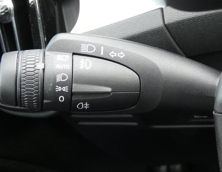 Volvo XC40 10
