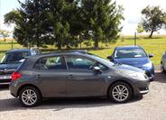 Toyota Auris 9