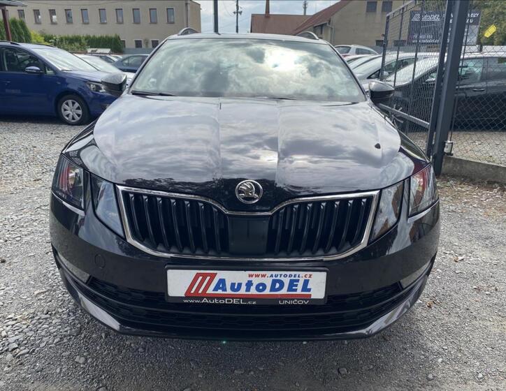 Škoda Octavia 10