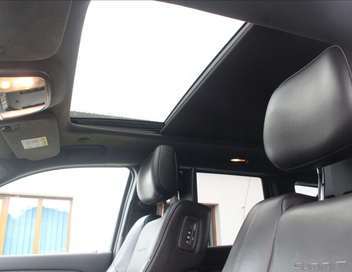 Jeep Grand Cherokee 26