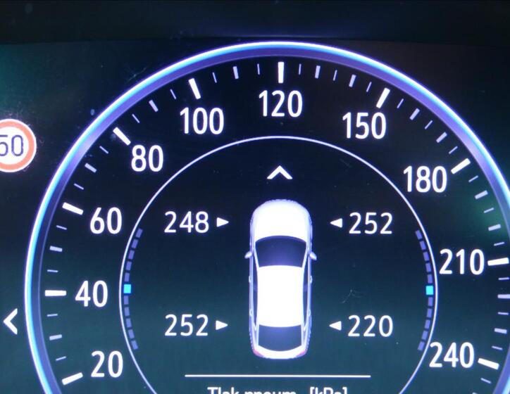 Opel Insignia 19