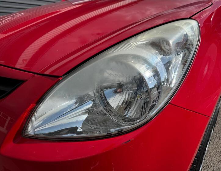 Hyundai i20 19