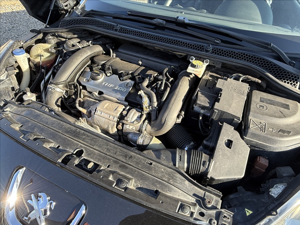 Peugeot RCZ