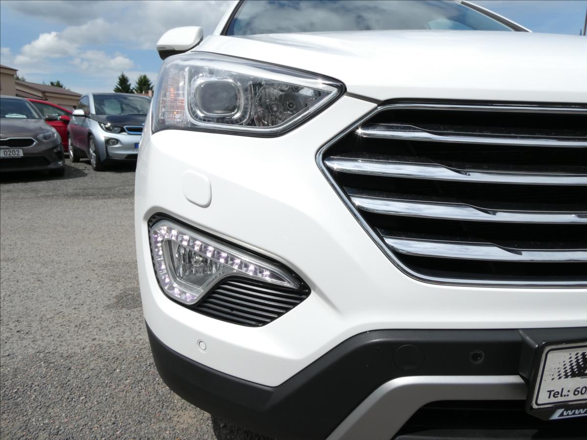 Hyundai Grand Santa Fe