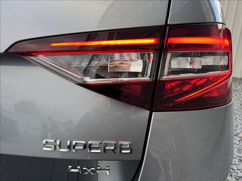Škoda Superb