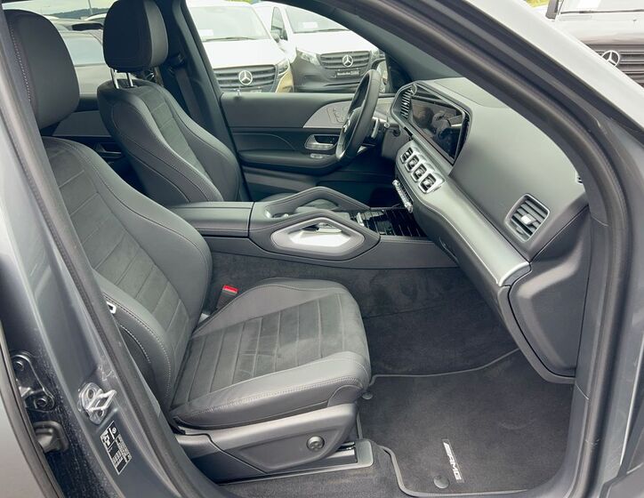 Mercedes-Benz GLE 10