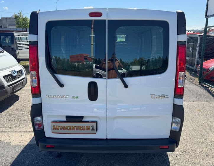 Renault Trafic 6