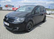 Volkswagen Touran 1