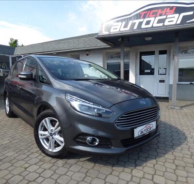 Ford S-MAX 1