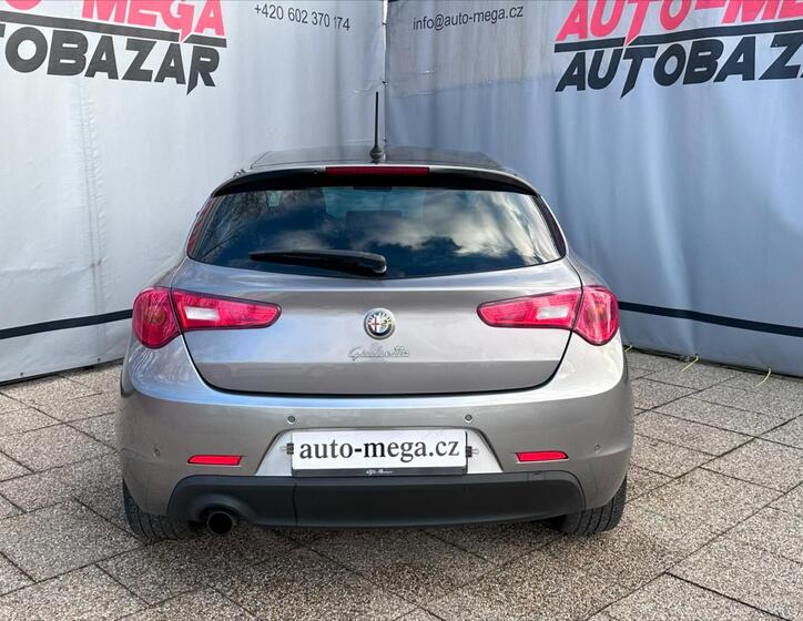 Alfa Romeo Giulietta 7