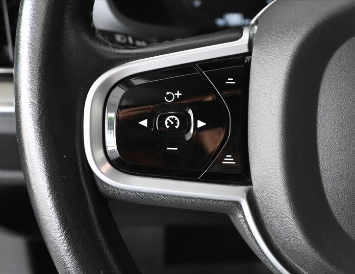 Volvo V60 17