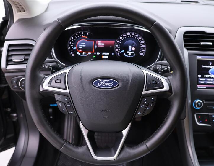 Ford Mondeo 19