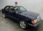 Mercedes-Benz 124 12