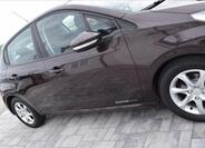 Peugeot 208 9