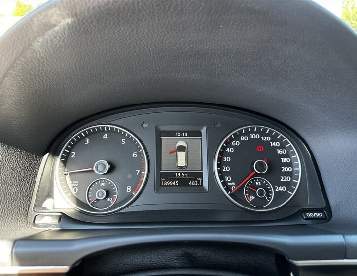Volkswagen Touran 23